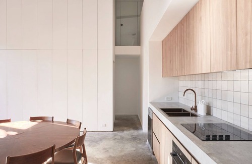 Lorne Casa | THE SHED - Entretenimiento para todos, incluida tu mascota