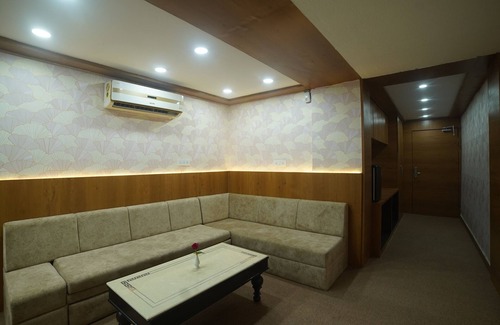 Bhopal Hotel | The Sheesham Tree