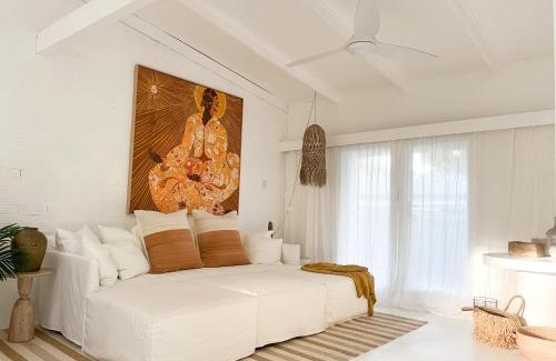 Woorim Casa | The Shell House - A beach romance