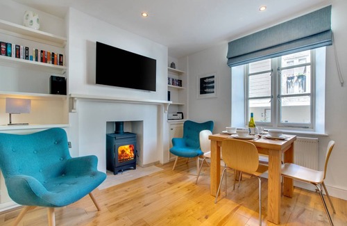 Dartmouth Cabaña | The Shell House