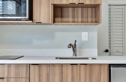 North Beach Apartamento | The Shell on Walnut Studio With Bath Hollywood Beach Free Parking