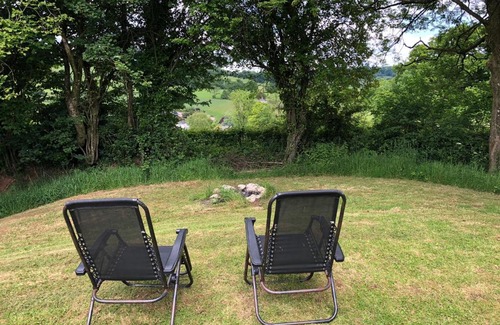 Honiton Otro | The Shepherds Hut at Tiphayes