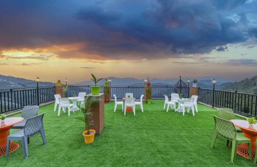 Shimla Hotel | The Shimla Heights l Stargaze Café l I Open Air Multi Cuisine Restaurant l Balaju Banquet Hall l Sky Night Bonfire l Free Wi-Fi Connectivity l Kufri by Exotic Stays