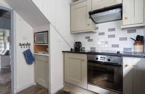 Boscastle Cabaña | The Shippen, splendid walks through Valency Valley