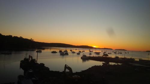 Mahone Bay Hotel | The Ships Inn