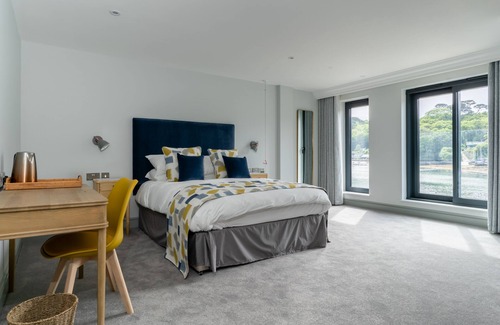 Helford Hotel | The Shipwrights Arms