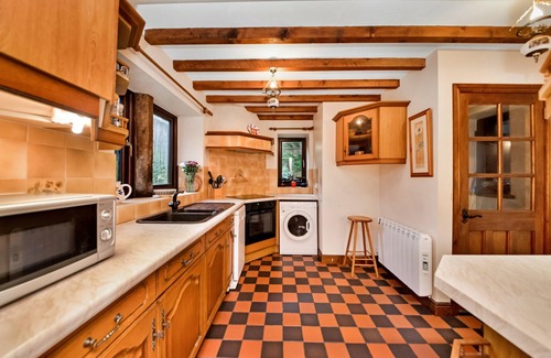 Alstonfield Casa | The Shires