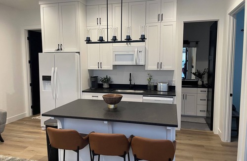 Monroe Apartamento | The Shop on Main