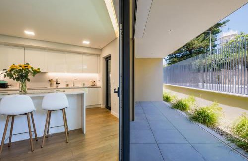 Parede Apartamento | The Shoreline 1 by Portugal Portfolio