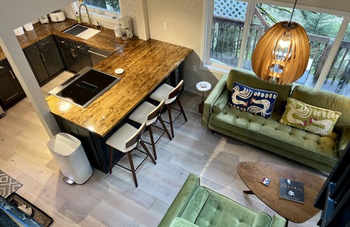 Kodiak Cabina | The Shoreline Cabin - An Authentic Alaskan Retreat