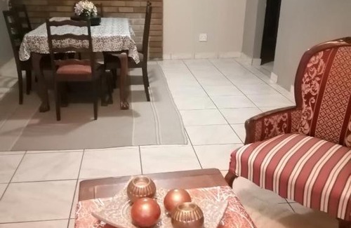 Greater Johannesburg Metropolitan Area Casa | The Signature Guesthouse