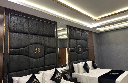 F-8 Sector Hotel | The Signature Hotel
