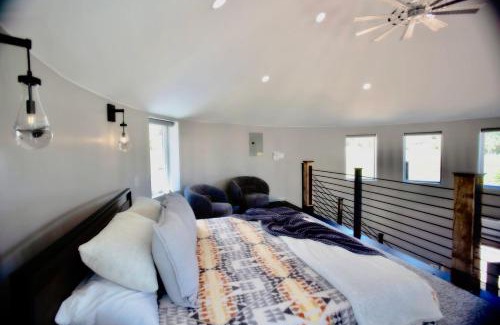 Glendale Casa | The Silo Loft At Goose Lake Lane