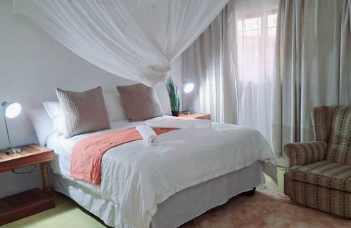 Hoedspruit Cabina | The Sky Safari Lodge - Hoedspruit