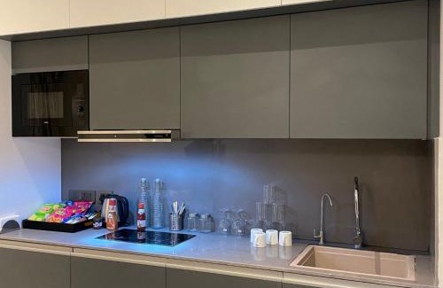 Noida Apartamento | The sky stay
