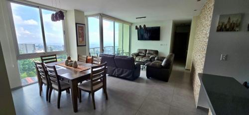 San Salvador Apartamento | The Sky View