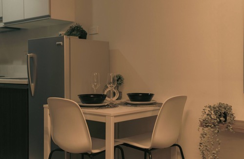 Pio del Pilar Condominio | The Skyline Oasis condo right in the heart of Makati City