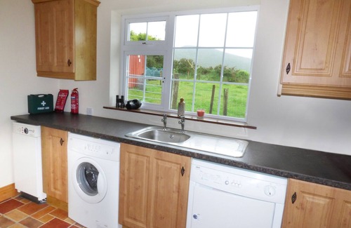Cahirciveen Cabaña | THE SLATE HOUSE, family friendly in Cahersiveen, County Kerry