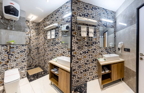 Mahipalpur Hotel | The SM Hotel