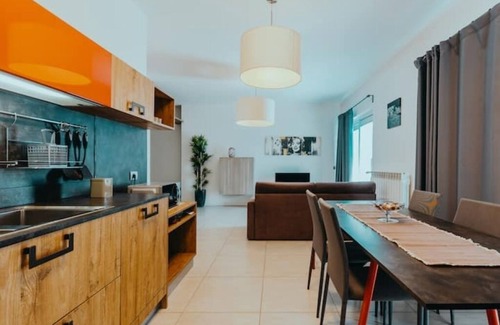 Monte Casa | The small attic - Lovely apartment.