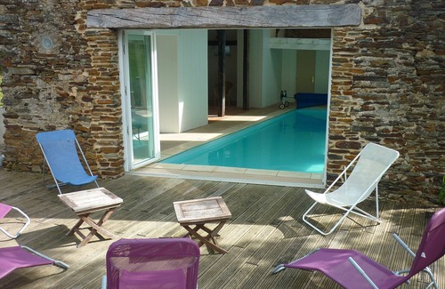 Fromentieres Cabaña | La pequeña Coulonge, casa de campo XVIII con piscina cubierta privada