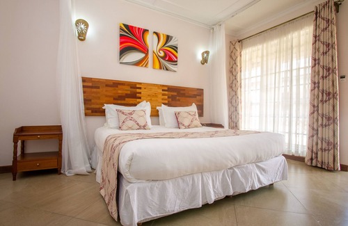 Ongata Rongai Hotel | The Smith Hotel