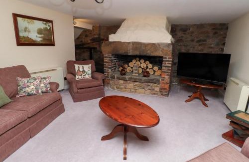 Akeld Casa | The Smithy