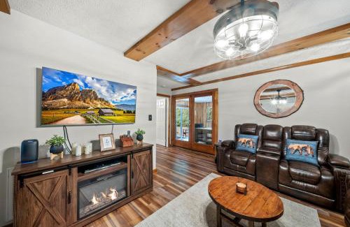 Zionville Casa | The Smore the Bearier