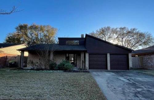 Barker Casa | The Snug Retreat