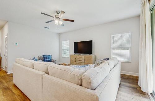 St. Augustine Casa | The Soaring Falcon