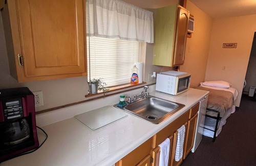 Fair Haven Cabina | The Sockeye