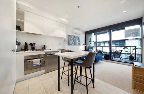 Collingwood Casa | The Soft Loft