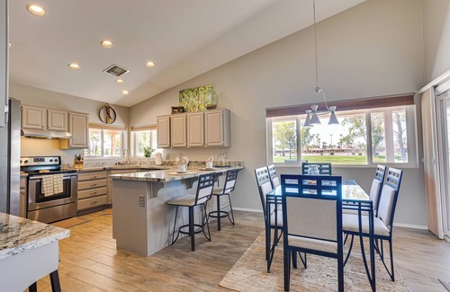 Cottonwood Casa | The Sound of Silence! Sun Lakes 40yrs+ Amenities!