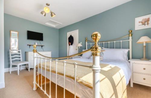 Moreton Casa | The Southend Cottage