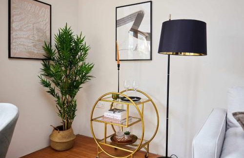 Livesey Apartamento | The Southwark Wonder - Charming 1BDR Flat with Patio