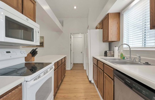 Columbus Casa | The Spacious Rambling Ranch