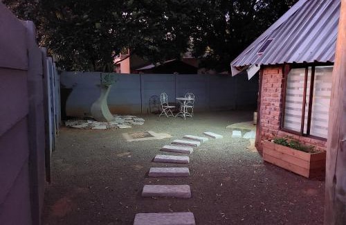 Langenhoven Park Apartamento | The Spare Room Cottage - cosy and private