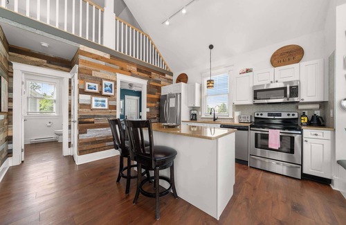 Cherry Valley Casa | The Sparrow - 32 Meadowview