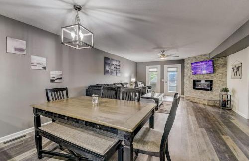 Lake Delton Casa | The Sparrows Nest at Lighthouse Cove