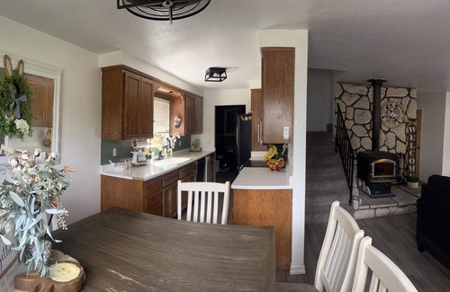 Susanville Casa | THE SPOT, EAST SHORE