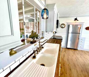 Creole Casa | The Spotted Tail