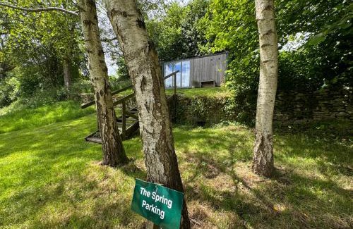 Slad Casa | The Spring Slad Valley Cotswolds