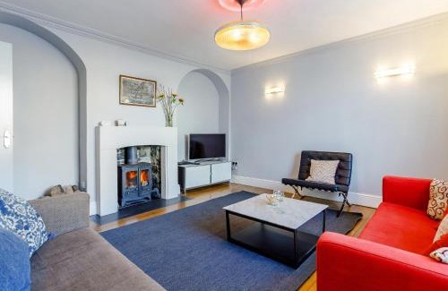 Hartland Casa | The Square