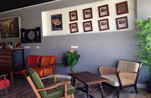 Nikhom Phatthana Hotel | The Square Rayong