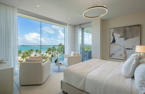 Herreras Complejo | The St. Regis Bahia Beach Resort, Puerto Rico