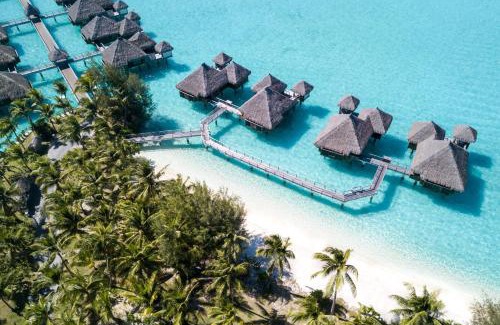 Bora Bora Complejo | The St. Regis Bora Bora Resort