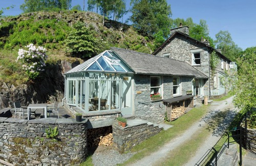 Chapel Stile Cabaña | The Stable At Oakbank