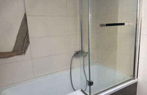 Leuze-en-Hainaut Casa | Anc. Seigneurie de Boucaut : stable 10 pers.