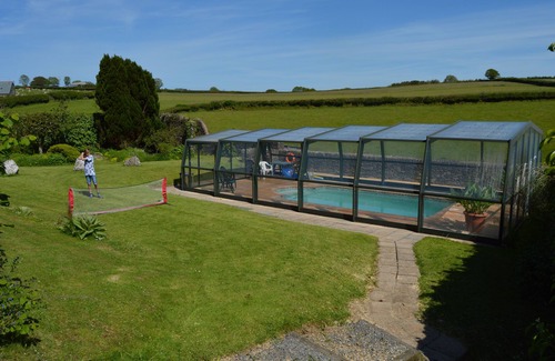 Kentisbury Cabaña | Bluebell Cottage en Historic North Devon Farm. Impresionante Edge of Exmoor Ubicación