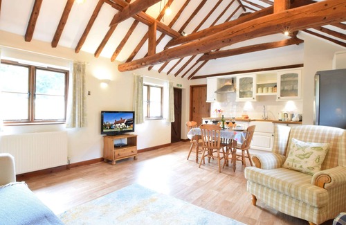 Colchester Cabaña | THE STABLES, pet friendly, character holiday cottage in Polstead